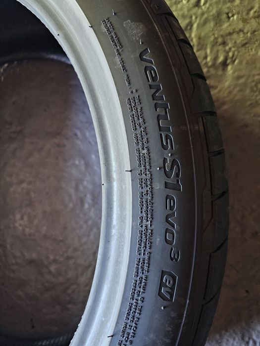 235 45 21 vara hankook