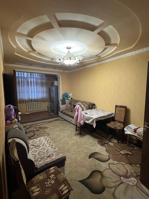 ТТЗ-2 , Мирзо-Улугбекский район квартира с плошадью 67кв.м ор-р
