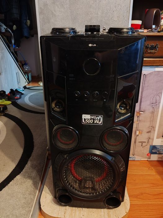 Boxa LG XBOOM OM5560.