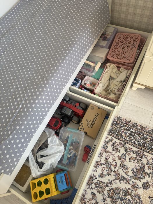 Кровать детская или для подростка