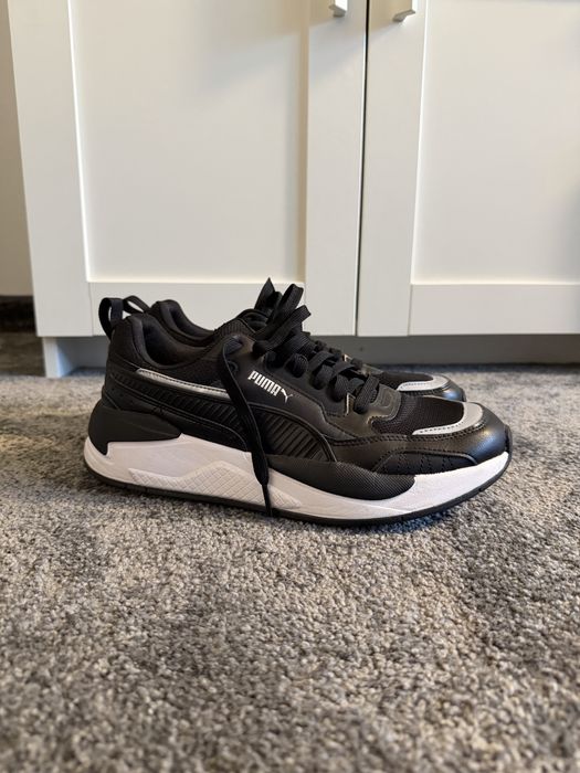Pantofi bărbați Puma, de piele, mărimea 42