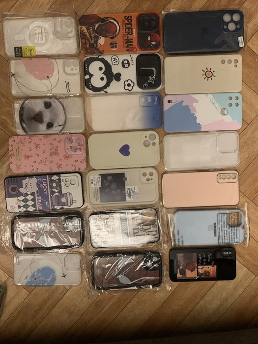 Продам чехлы для телефонов новые