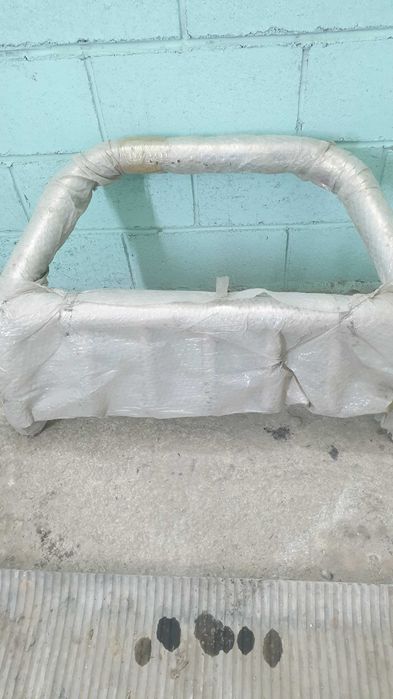 Силовой бампер для внедорожника