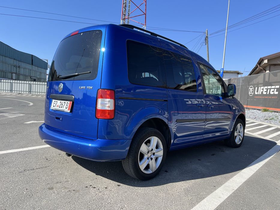 VOLKSWAGEN Caddy 2009 — imagine 3