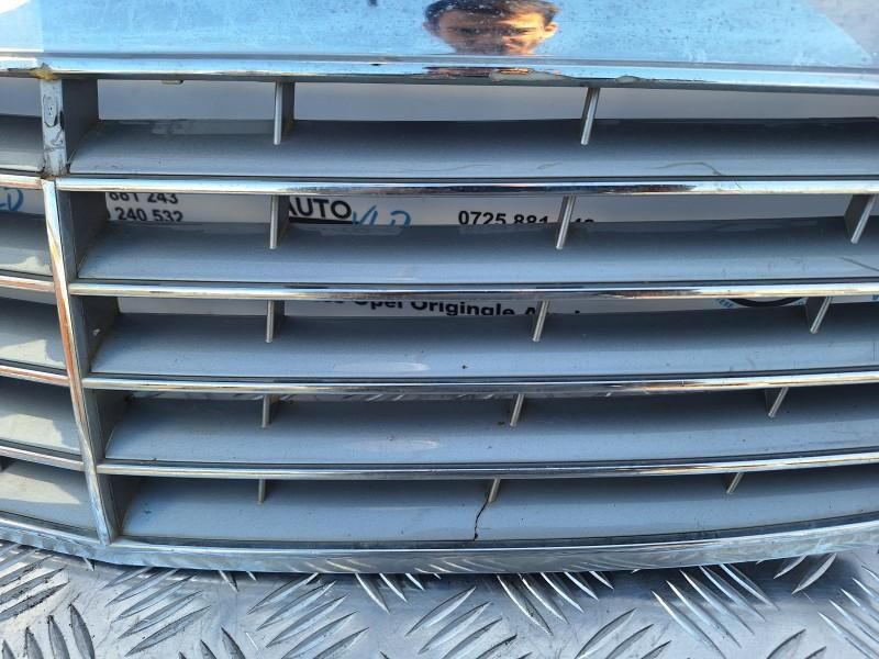 Grila radiator Mercedes E-Class W211