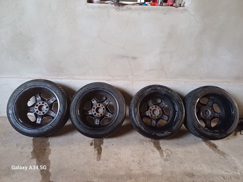 Продам диски с шинами оригинал 21 стиль
