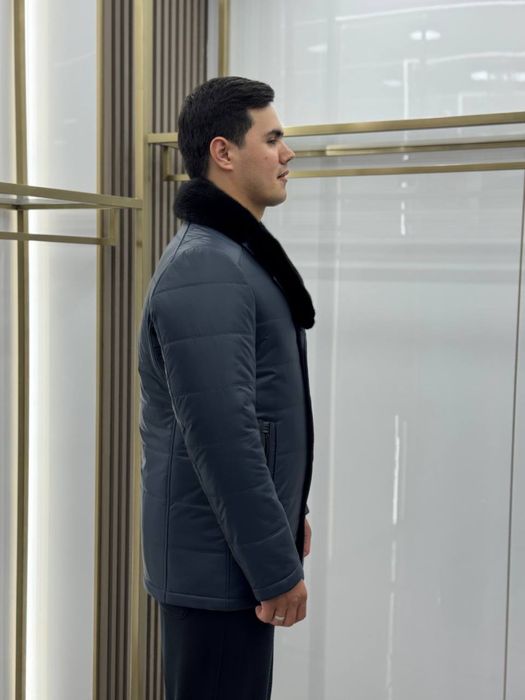 Продам мужскую куртку