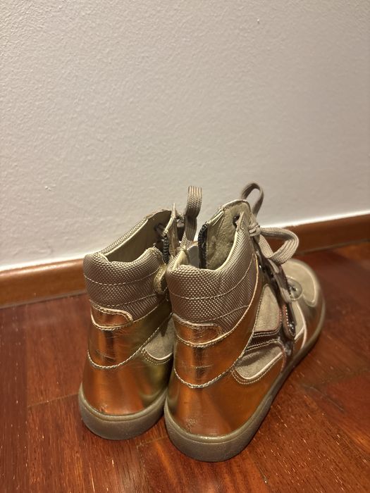 Incaltaminte Ghete damă NOI, nepurtate, stare impecabilă, mărimea 37