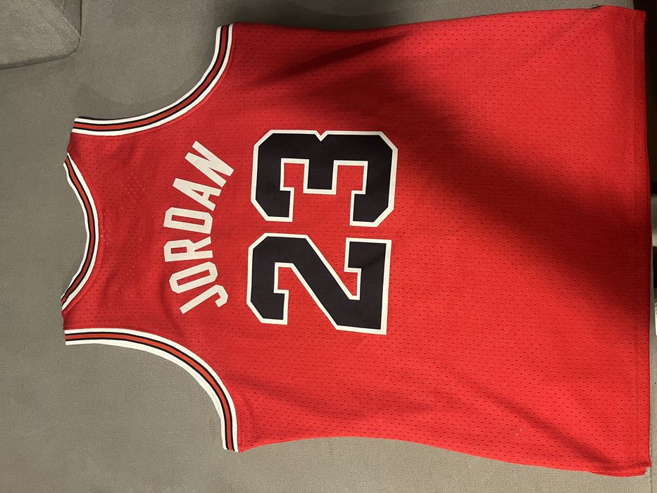 Потник на Michael Jordan