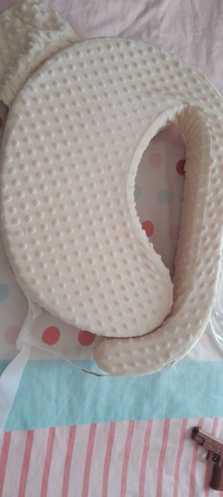 Подушка для кормления