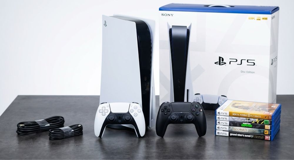 Продам ps5 с играми и двумя джостиками