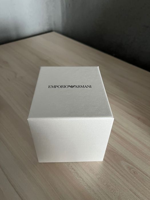 Часовник Emporio Armani