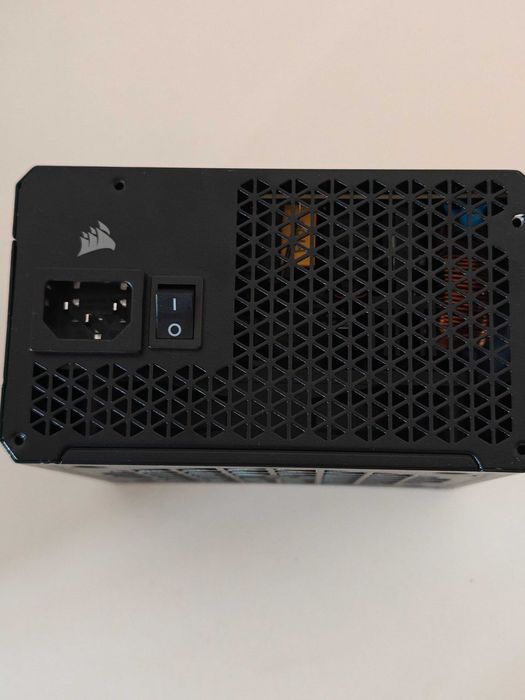 Sursa pc Corsair