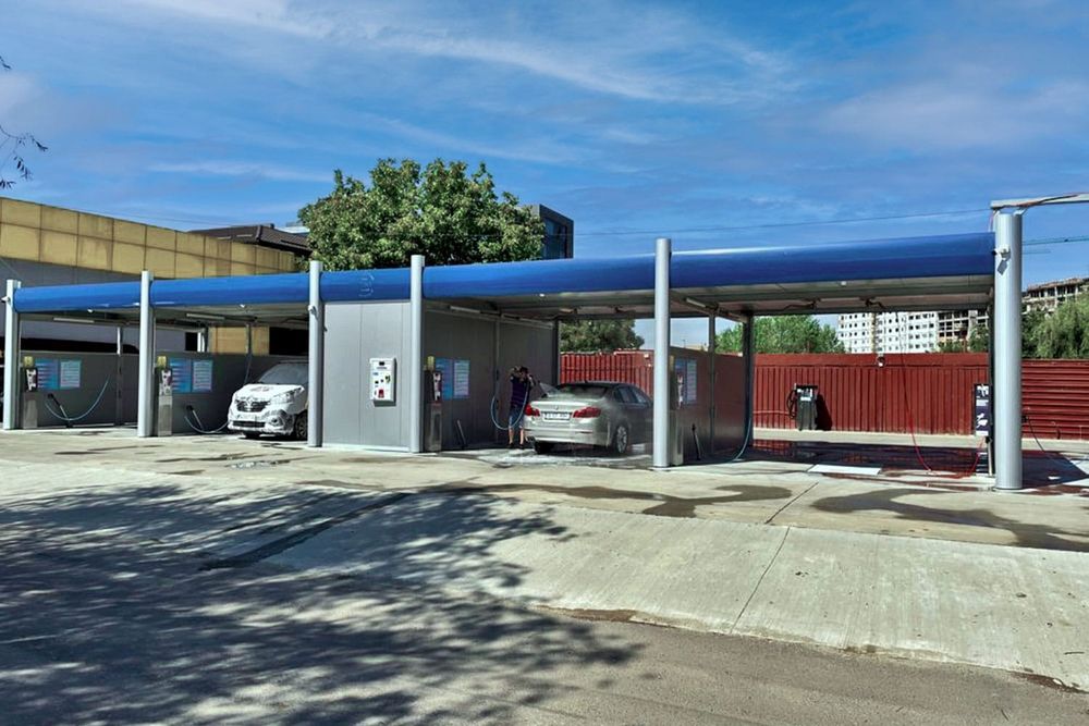 Vând spalatorii auto self