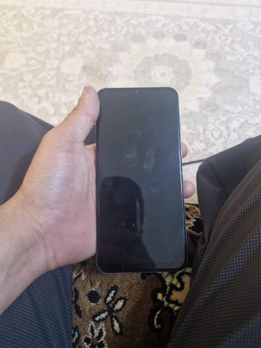 Продам самсунг а50