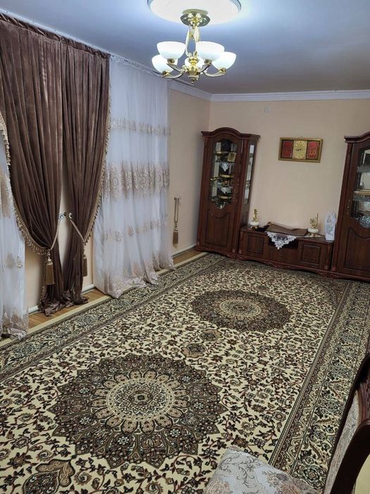 Продаётся дом 8 соток два дома на участке с условиями внутри с ремонто