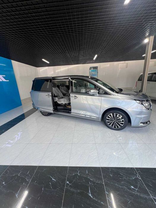 Jac RF8 ozgacha hashamat qulay shartlar asosida
