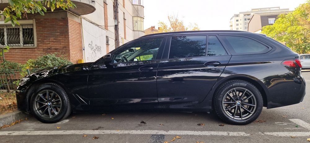 BMW Seria 5 2022 — imagine 3