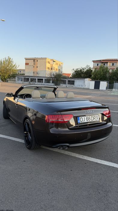 Audi A5 - Cabrio - 2.0TDI - 2010