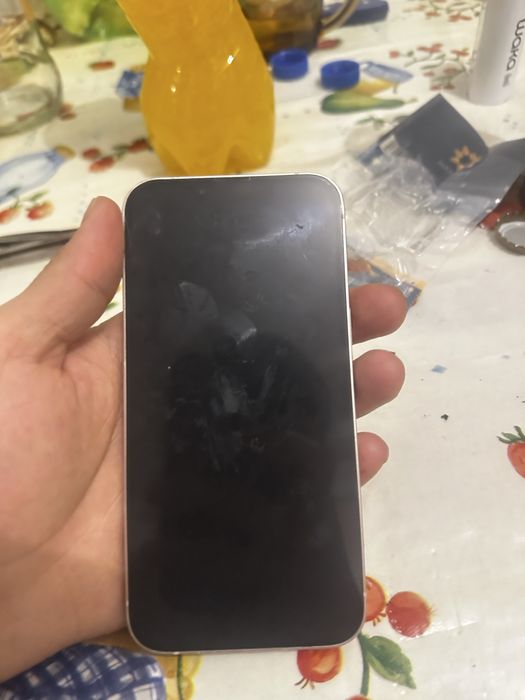 iPhone 256/100 емкость