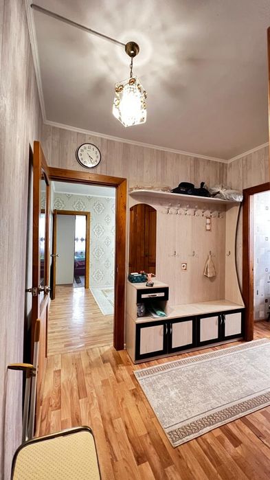 Екі бөлме үи сатылады