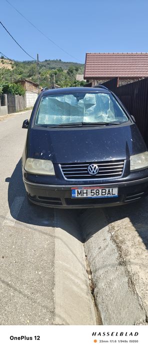 Autoturism Sharan.
