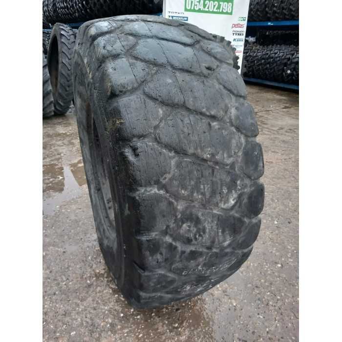 Anvelope 23.5R25 Bridgestone pentru Case, Massey