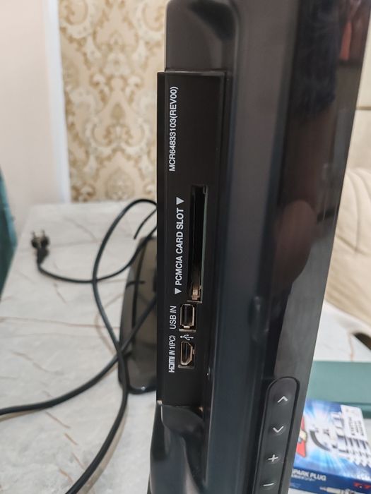 Телевизор LG 42, 107 диагональ