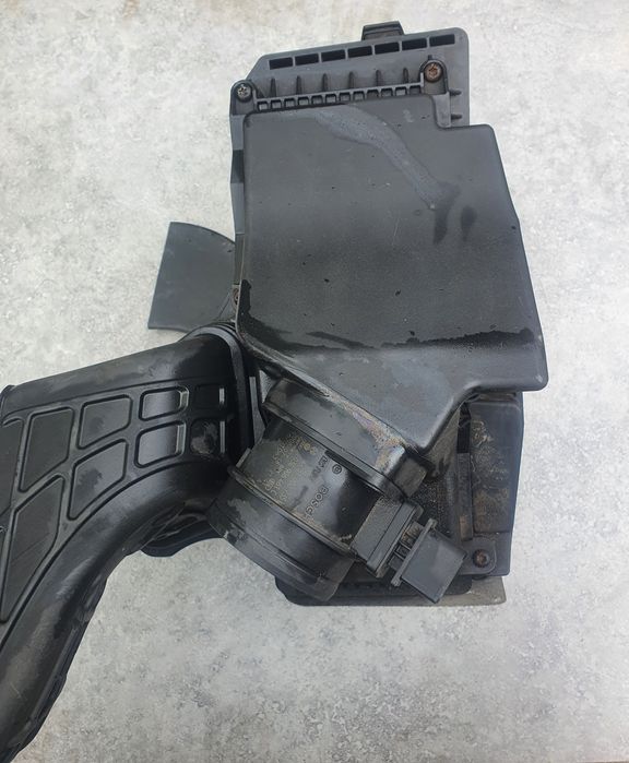 Filtru aer Audi A4 B8/Filtru Aer Audi A5/Carcasa filtru aer Audi A4 B8