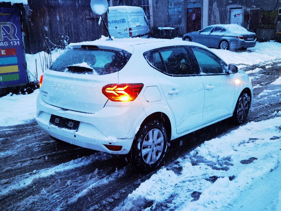 Sandero Nou 2024 Avariat 3500km Laureat Clima EURO6