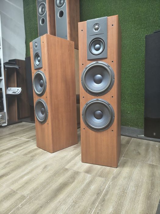 Тонколони JBL LX-2005 Brown cherry