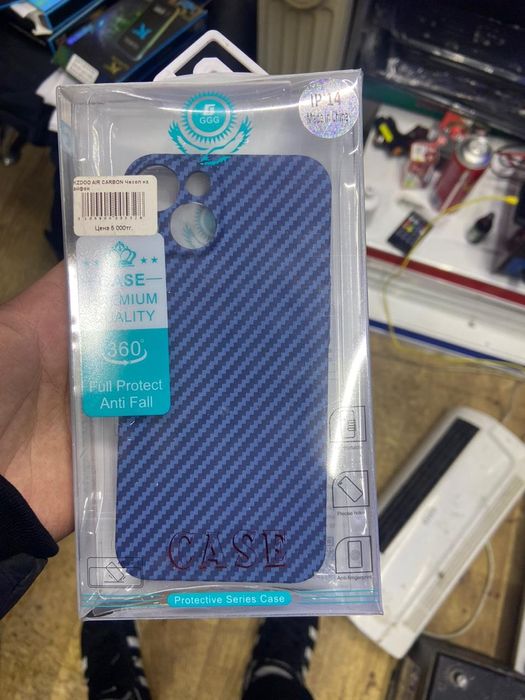 Чехлы для  айфонов