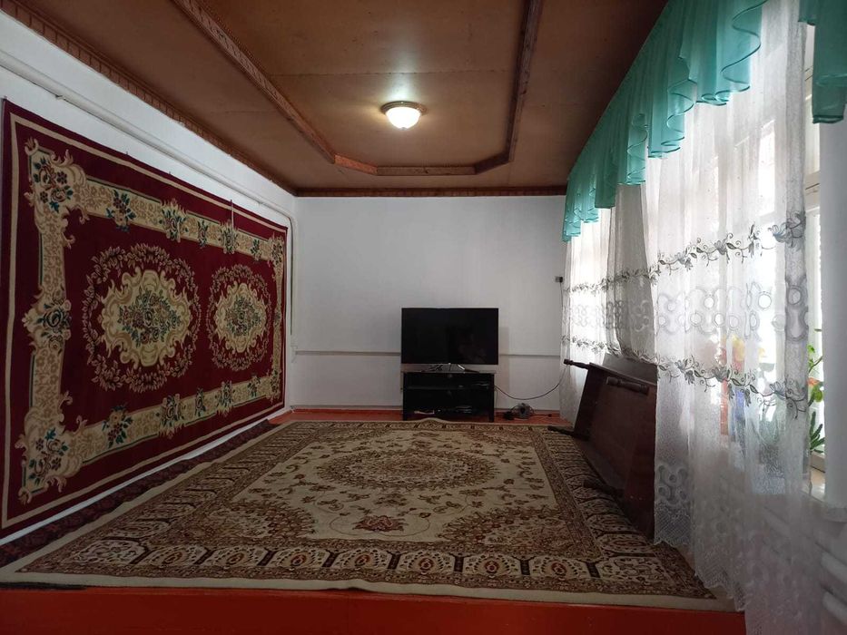 Үлкен үй сатылады