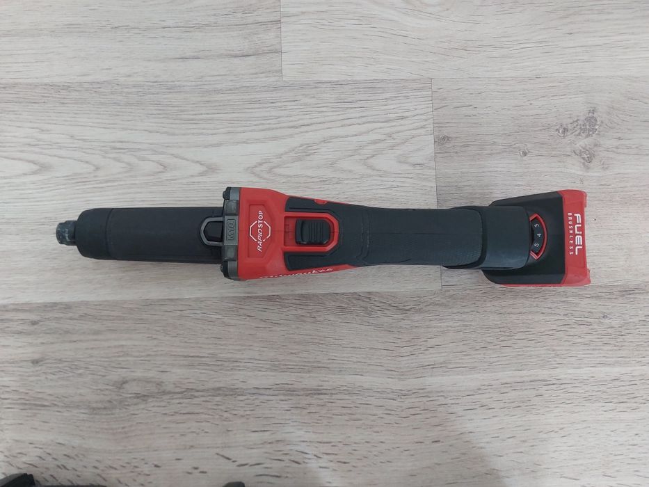 Biax milwaukee M18 FDGROVB, cu reglaj turatie, variator, 2022