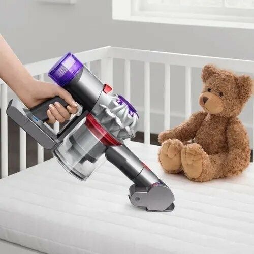 Пылесос Dyson V8, управление на ручке, контейнер, HEPA-фильтр, серебри