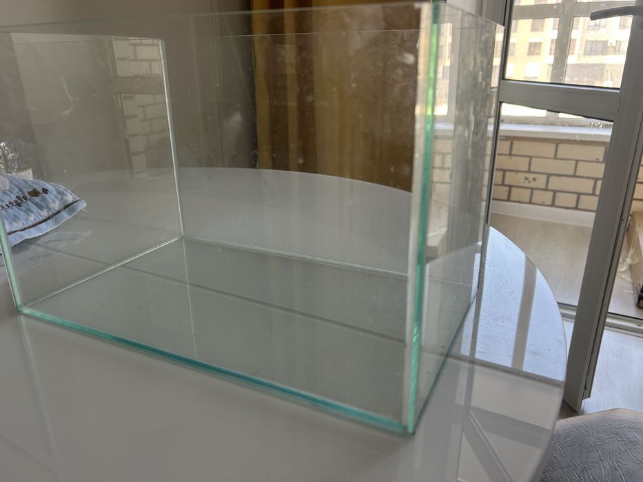 Поодам аквариум 20литров