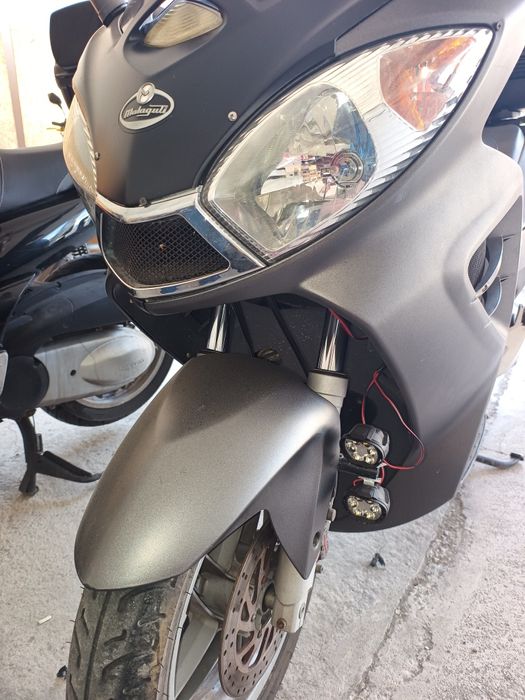 Скутер Malaguti Spidermax 500 GT