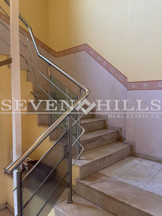 Продава се Тристаен апартамент в Пловдив, Младежки Хълм - 101 кв.м за 1981 €/кв.м - Снимка #12