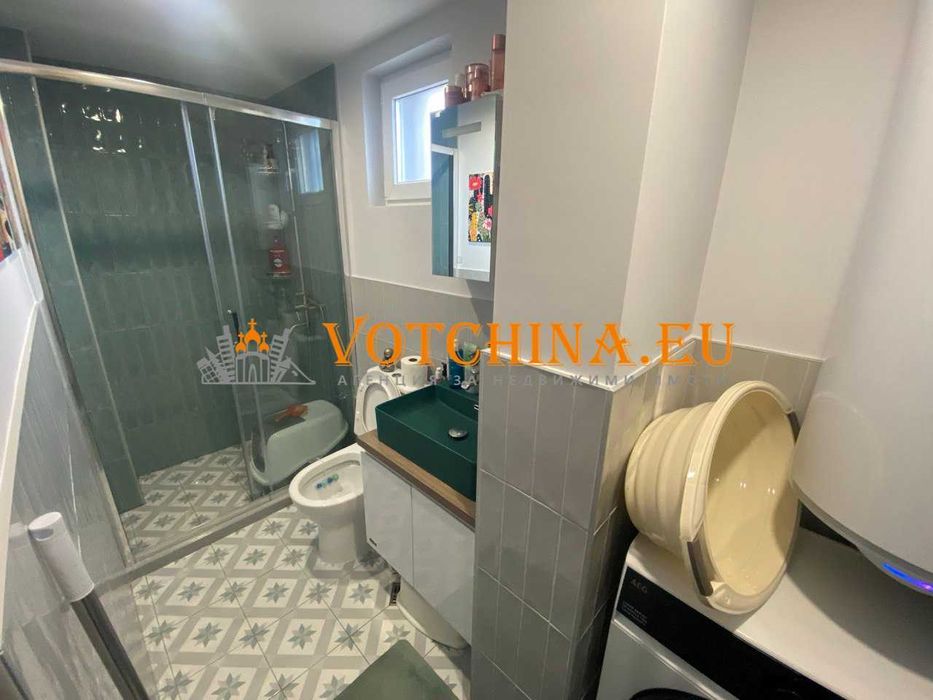 Продава се Четиристаен апартамент в Варна, Христо Ботев - 130 кв.м за 1138 €/кв.м - Снимка #11