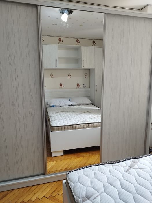 Apartament 4 camere, Calea București