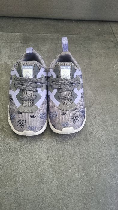 Детски маратонки Adidas 25