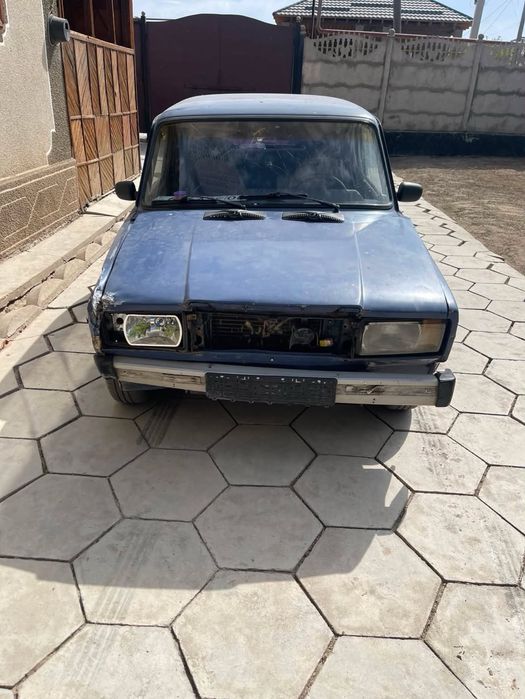 Ваз 2107.