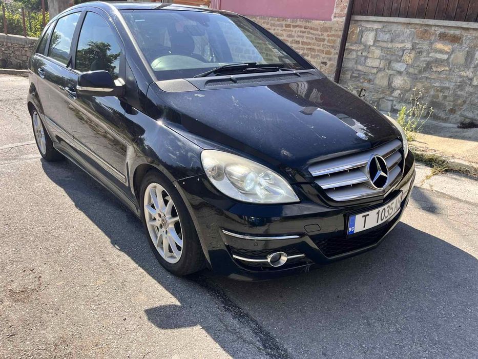 Mercedes B180 2010г на части