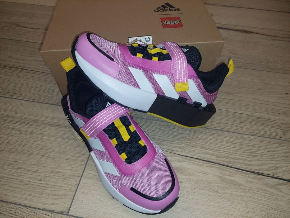 Нови маратонки Adidas Lego Tech Rnr Ch99 - Pink/Blck/Whi