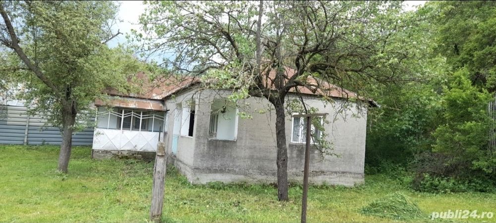 Casa 4 camere + Teren Intravilan 5574m ²