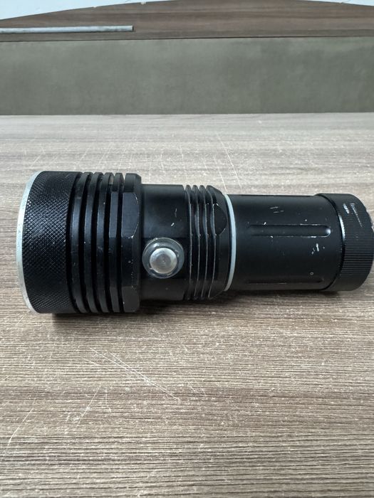 Фонарик для подводной рыбалки, охоты