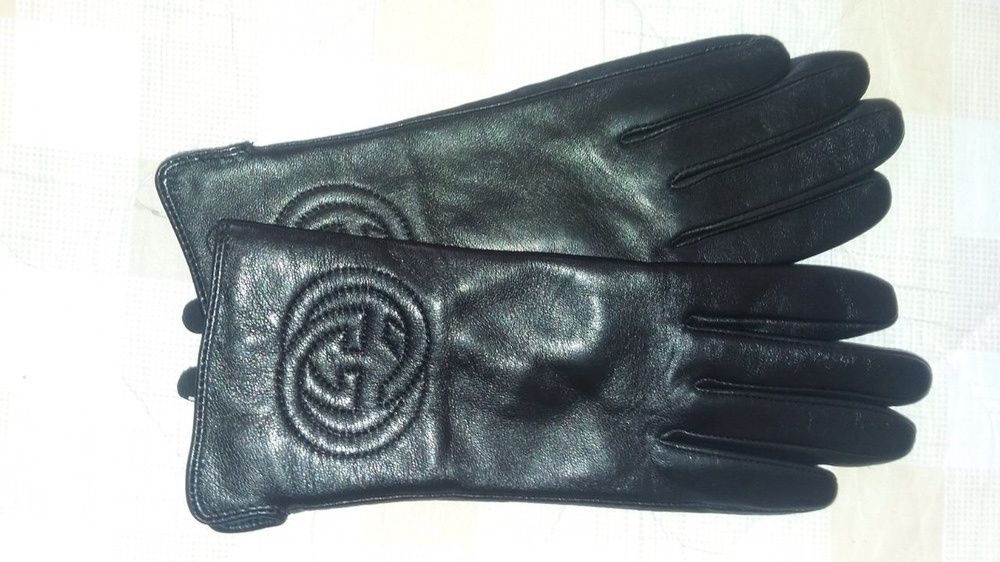 Кожанные перчатки