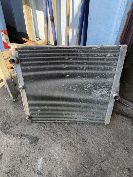 Radiator apa bmw m550d e70 e71 f15 f16