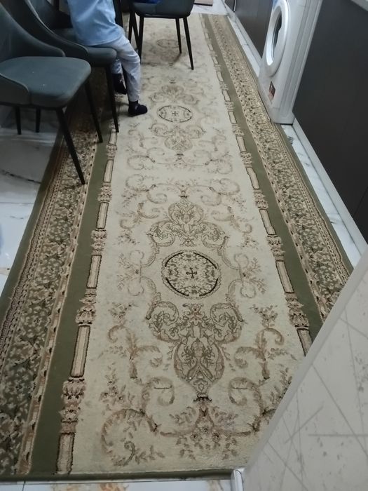 Gilamlar yo'lak uchun har xil o'lchamda