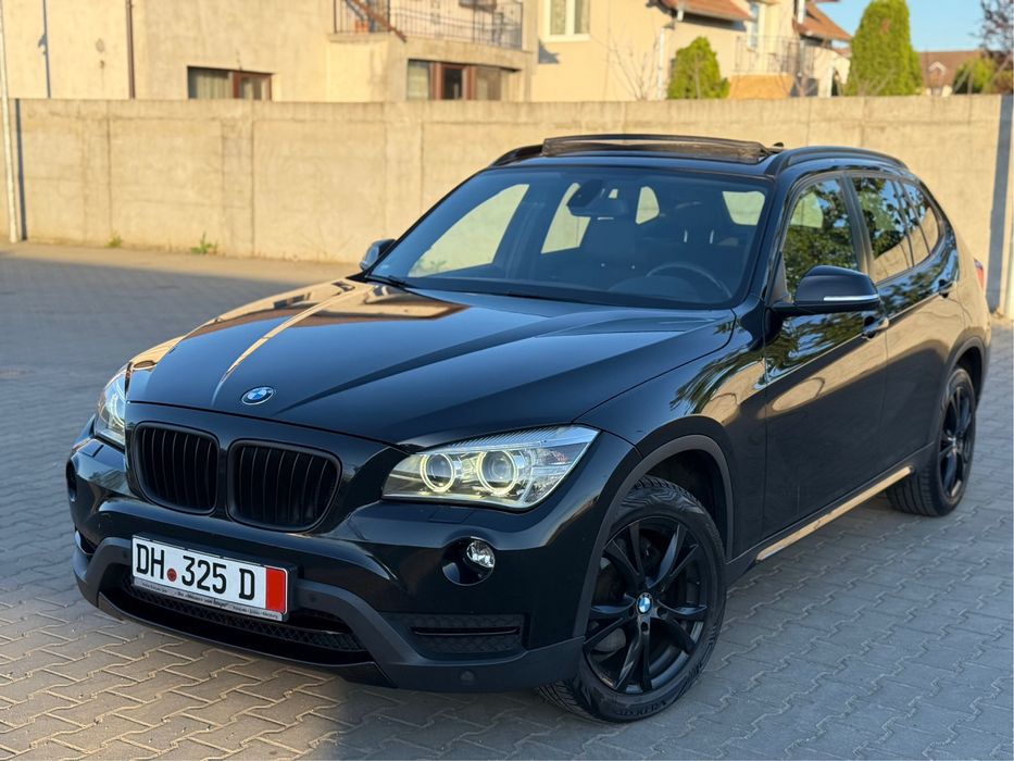 BMW X1• X-Drive•204 cp•Panoramic•Navi mare•Xenon
